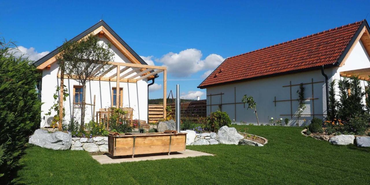 Schiltern bei Langenlois Kittenberger Chalets Am Gartensee מראה חיצוני תמונה